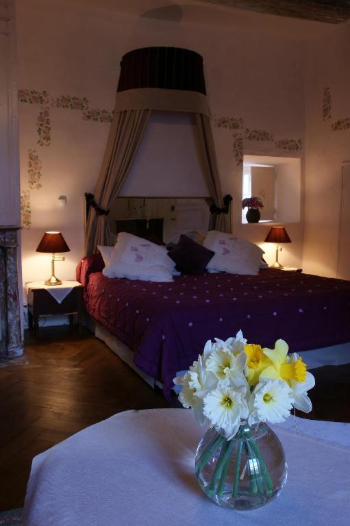 Chateau Des Martinanches Saint-Dier-d'Auvergne Bagian luar foto